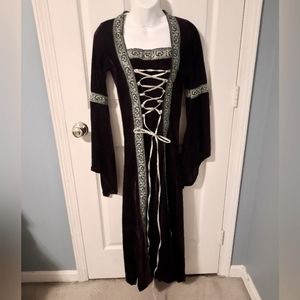 Renaissance purple velvet Halloween gown Small